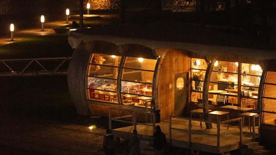 Restaurant Ventrus, dans le parc de La Villette