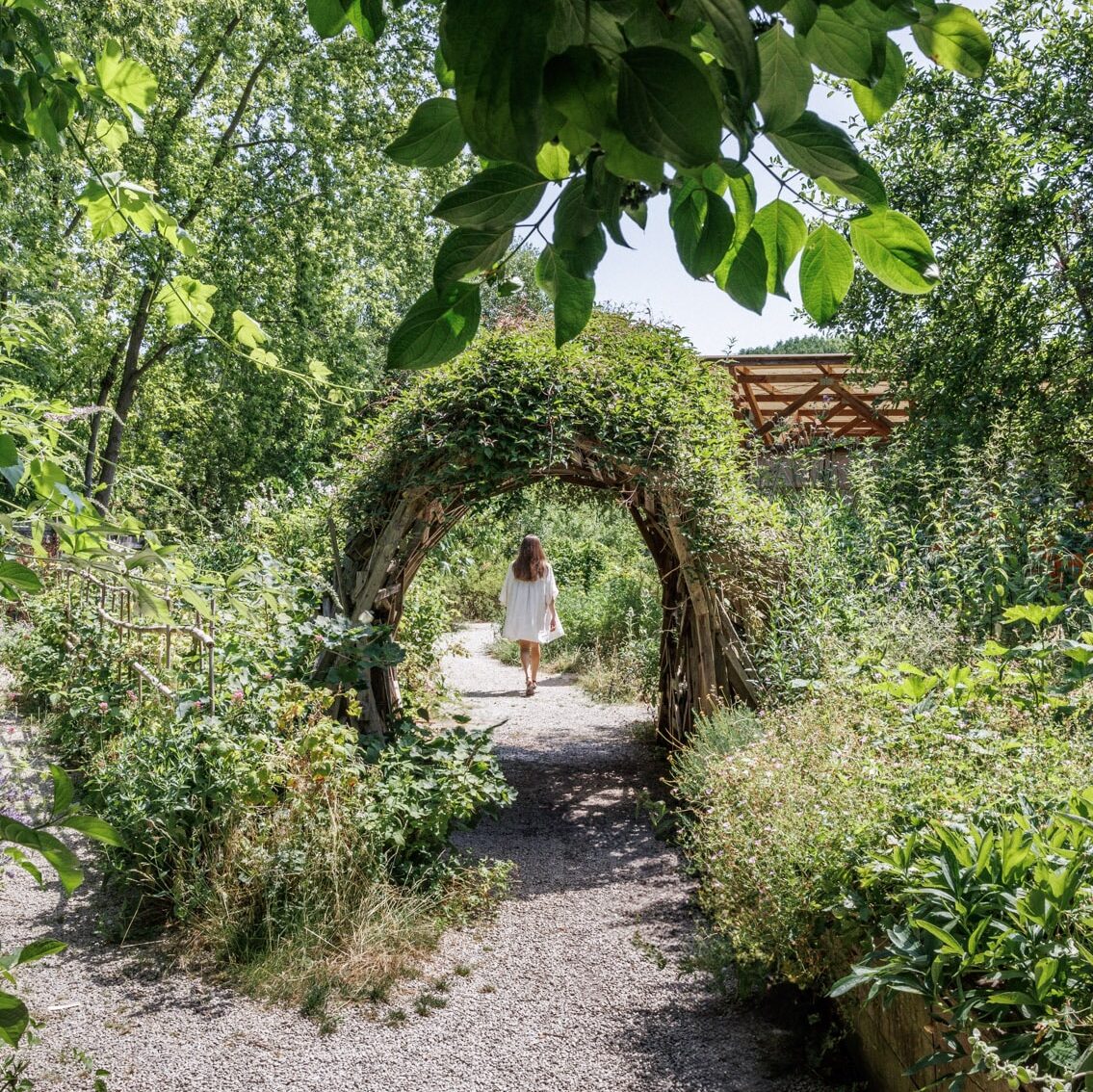 De nombreuses personnes présentes aux Jardins passagers pour le Festival Vivaces
